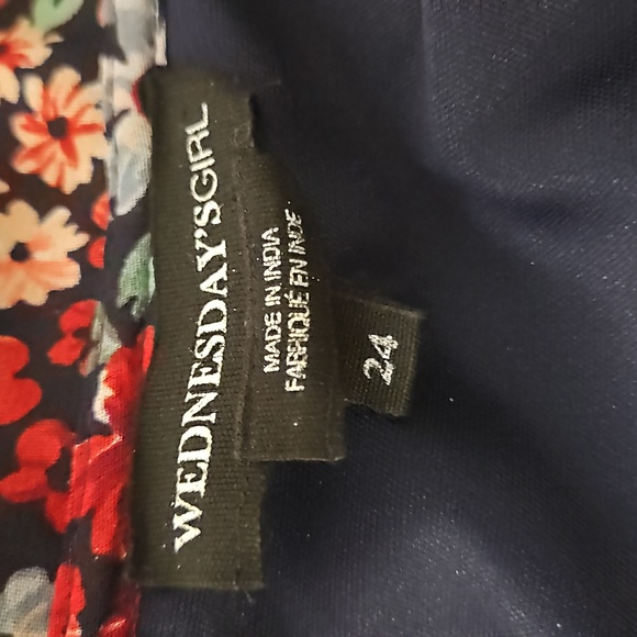 ASOS Wednesday's Girl Curve Mini Smock Dress Tie Collar Wallpaper Floral - Picture 7 of 7